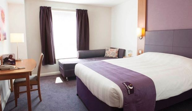 Premier Inn London Ealing Brentford Dış mekan fotoğraf