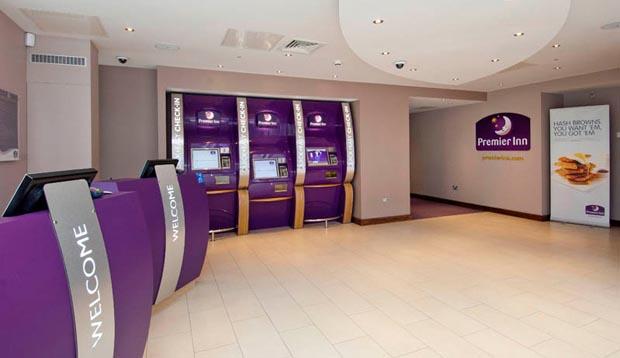 Premier Inn London Ealing Brentford Dış mekan fotoğraf